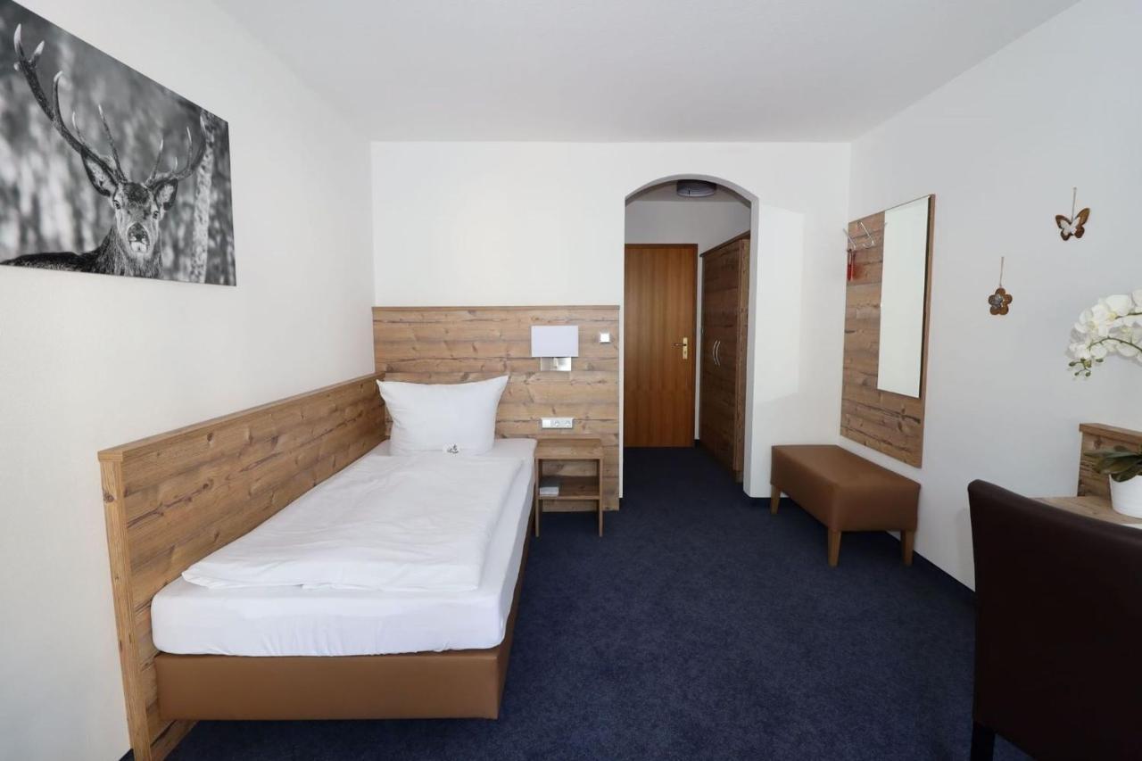 Hotel Garni Cafe Raepple Bad Peterstal-Griesbach Exterior photo